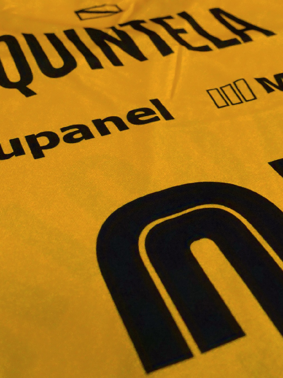 Camiseta Retro (T 82/83)
