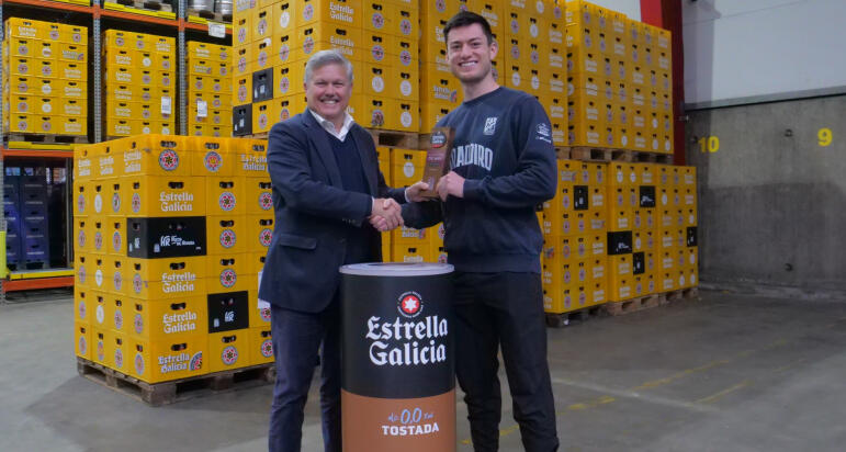 Alex Barcello, primer MVP Estrella Galicia de la temporada