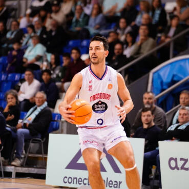 El Monbus Obradoiro vuela en Mallorca