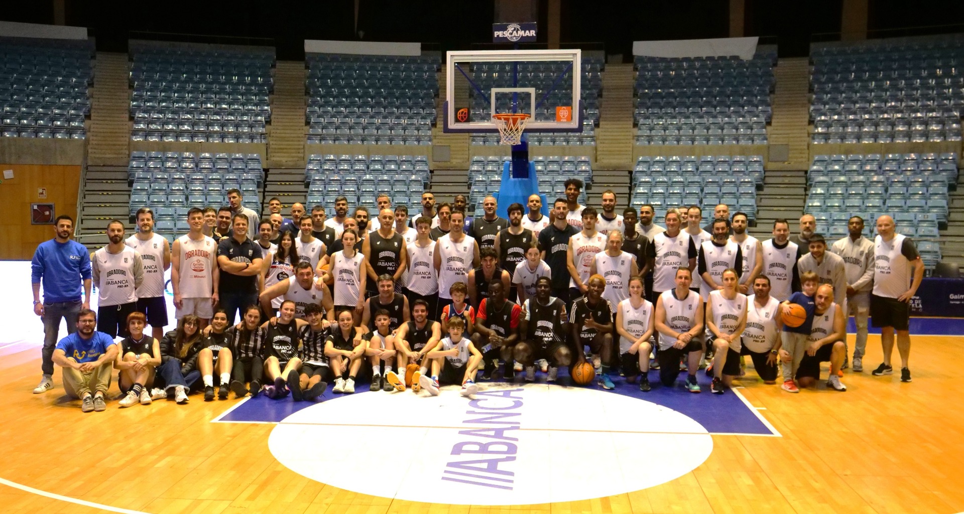 El XII PROAM Abanca, punto de encuentro entre club, empresas y afición