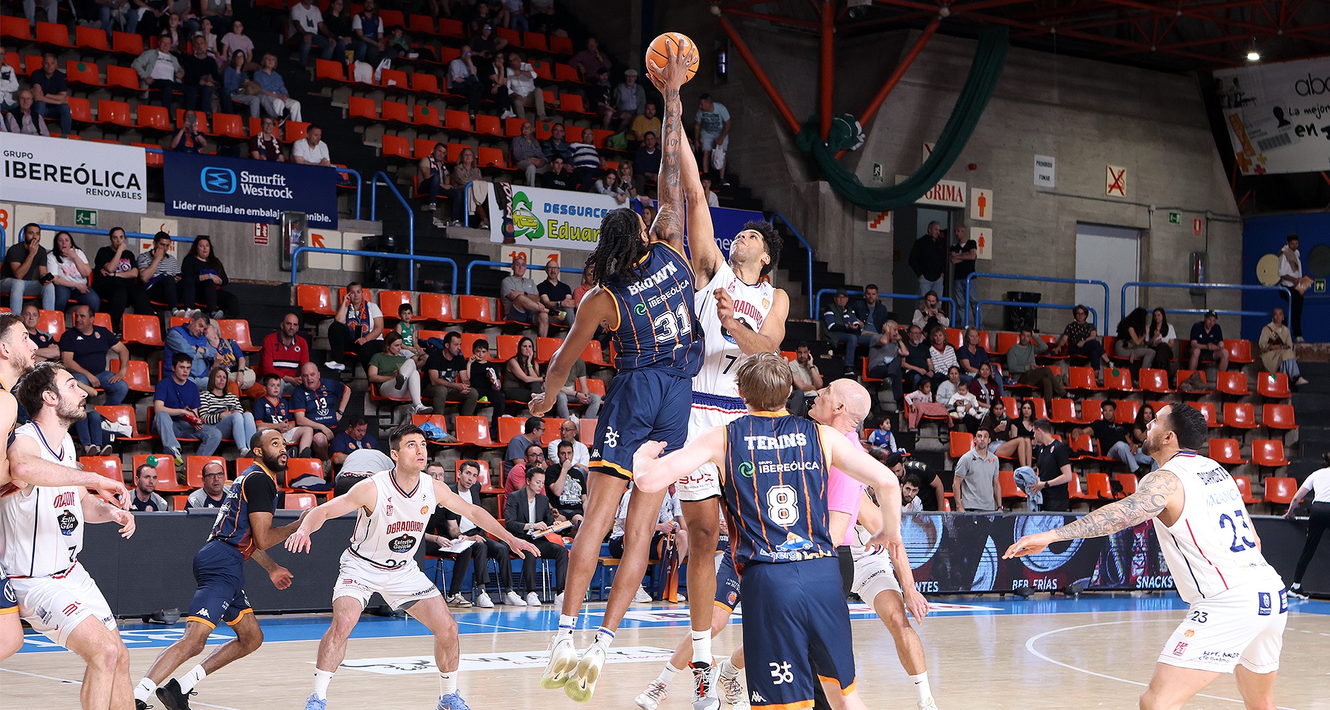 El Monbus Obradoiro no puede con un Tizona Burgos necesitado