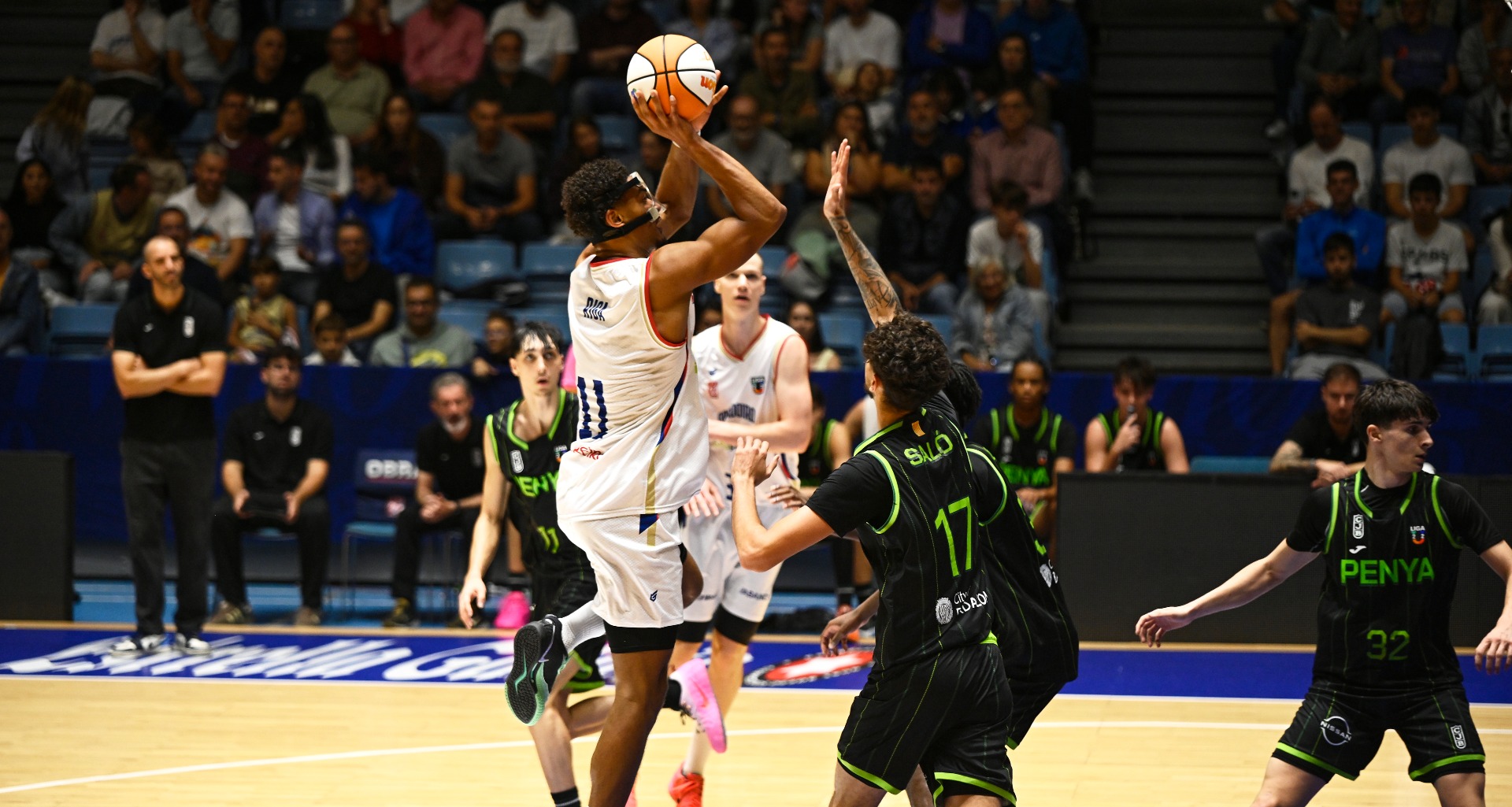 El Obradoiro U22 sigue cosechando victorias