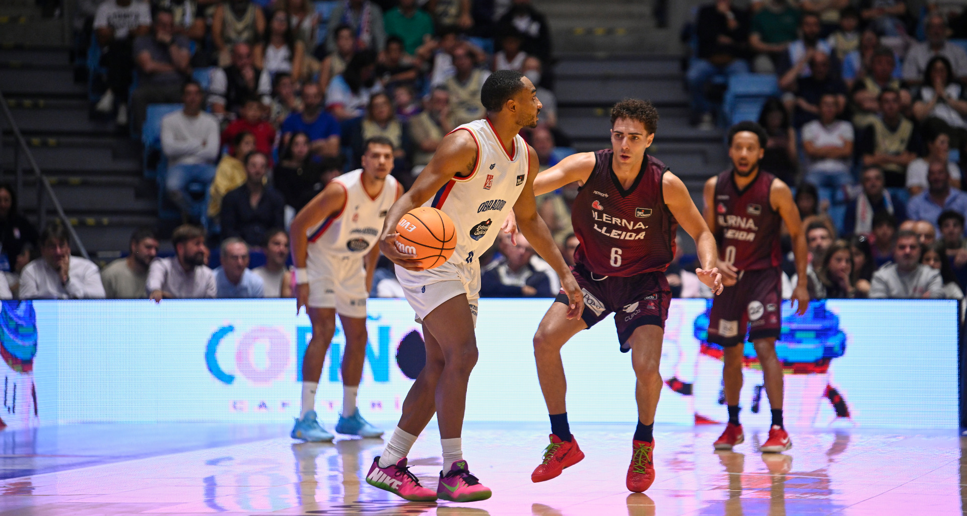 El Monbus Obradoiro se lleva la victoria en un final de infarto